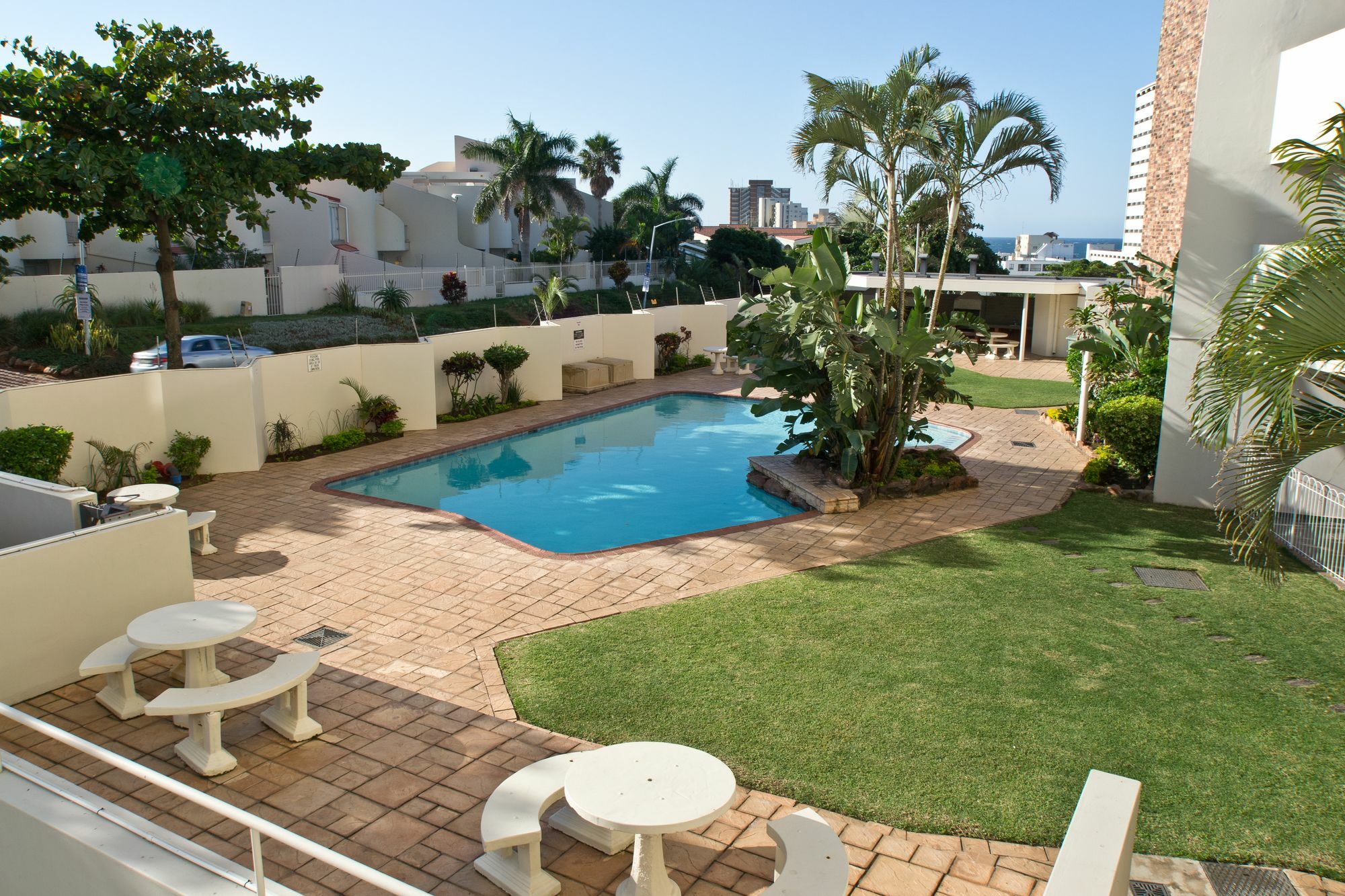 34 Sea Lodge - By Stay In Umhlanga Durban Exterior photo